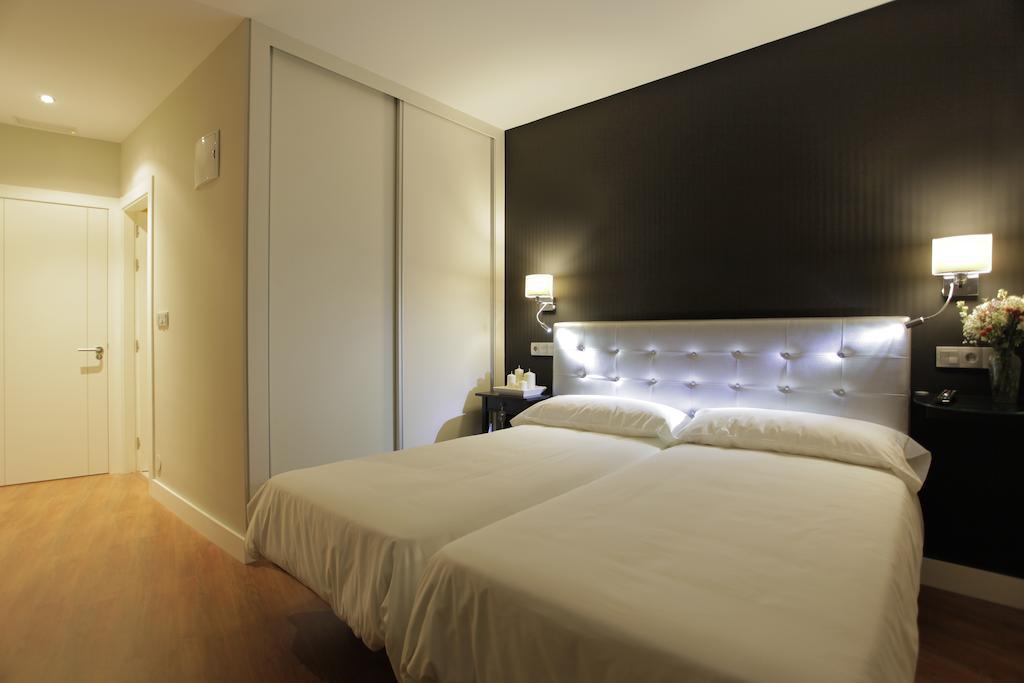 Hotel Rosal اوفيدو المظهر الخارجي الصورة