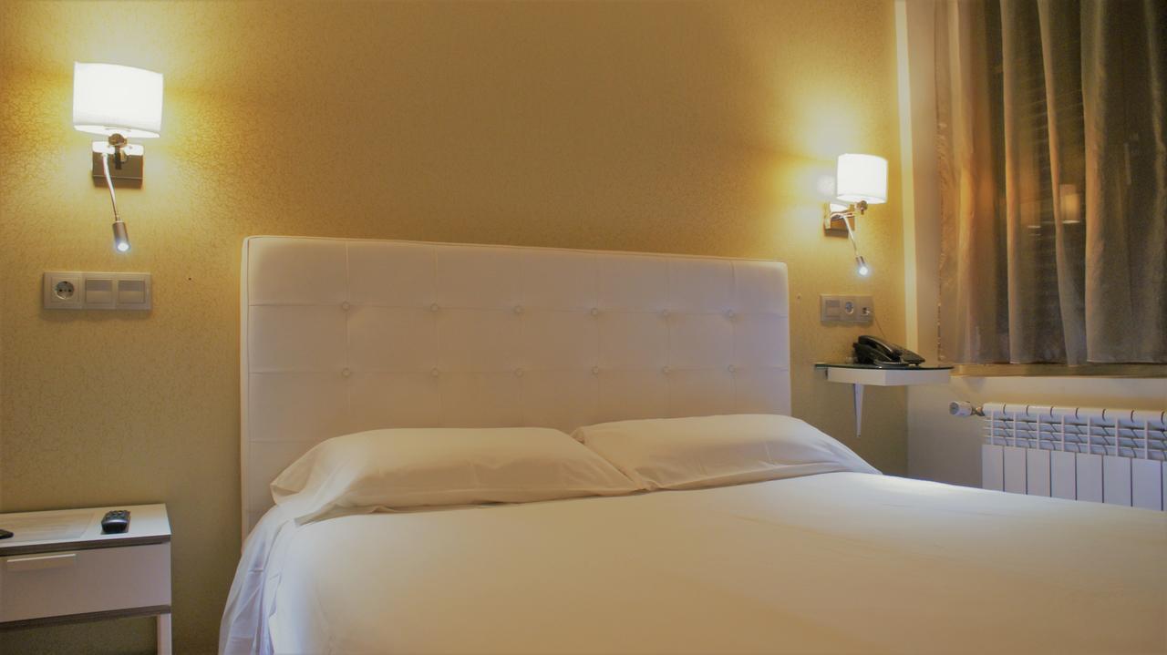 Hotel Rosal اوفيدو المظهر الخارجي الصورة