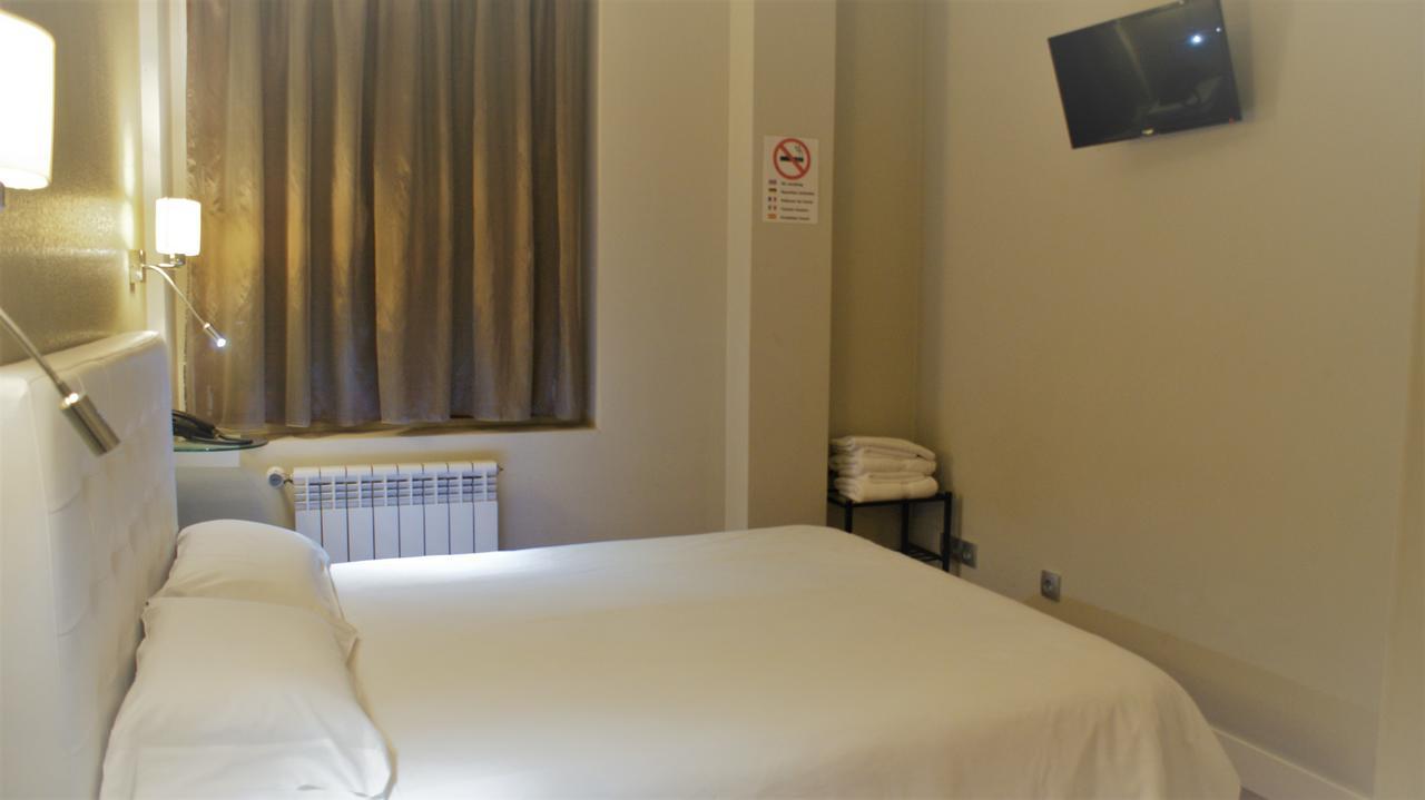 Hotel Rosal اوفيدو المظهر الخارجي الصورة
